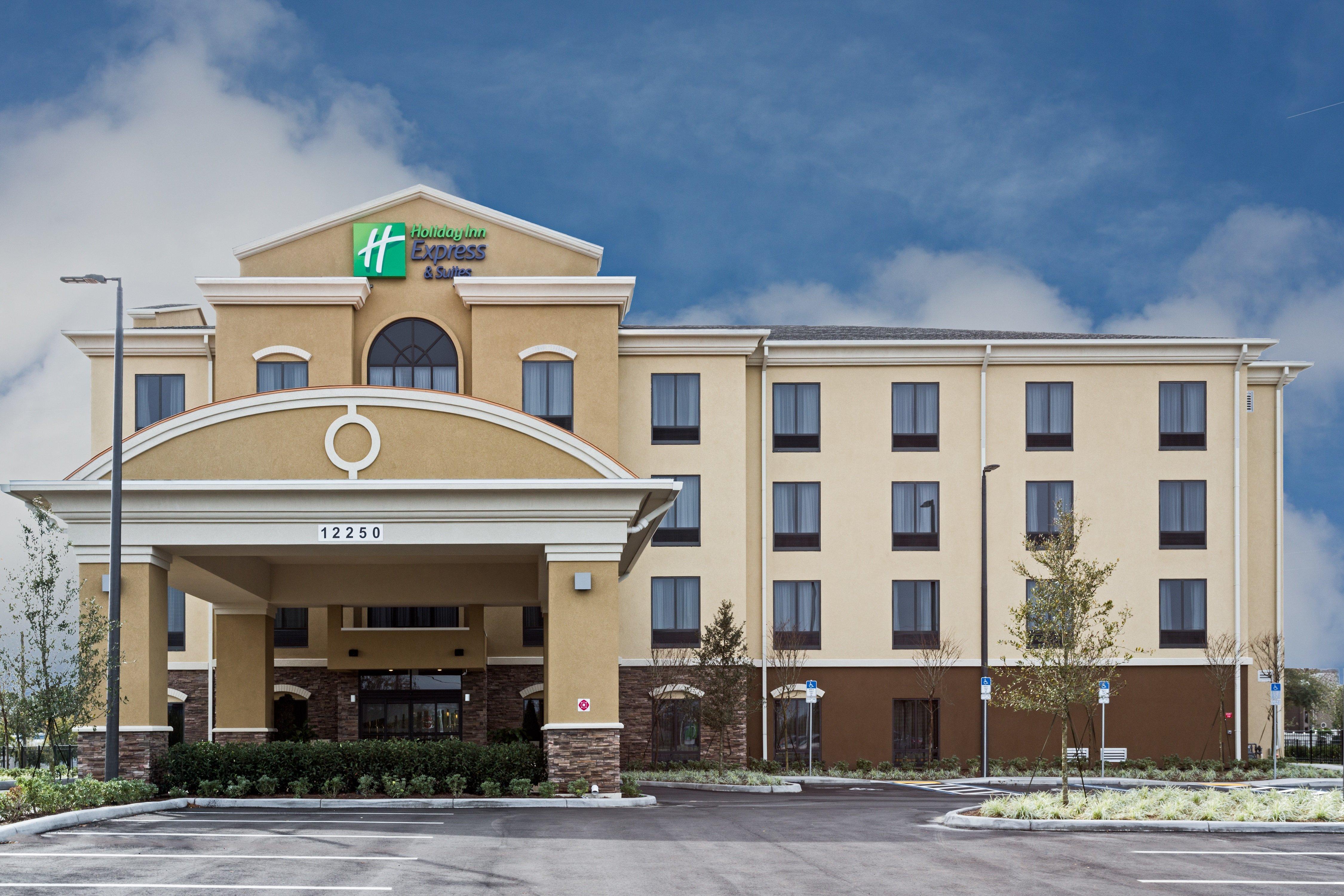 Holiday Inn Express Hotel & Suites Orlando East-Ucf Area By Ihg Alafaya Eksteriør billede