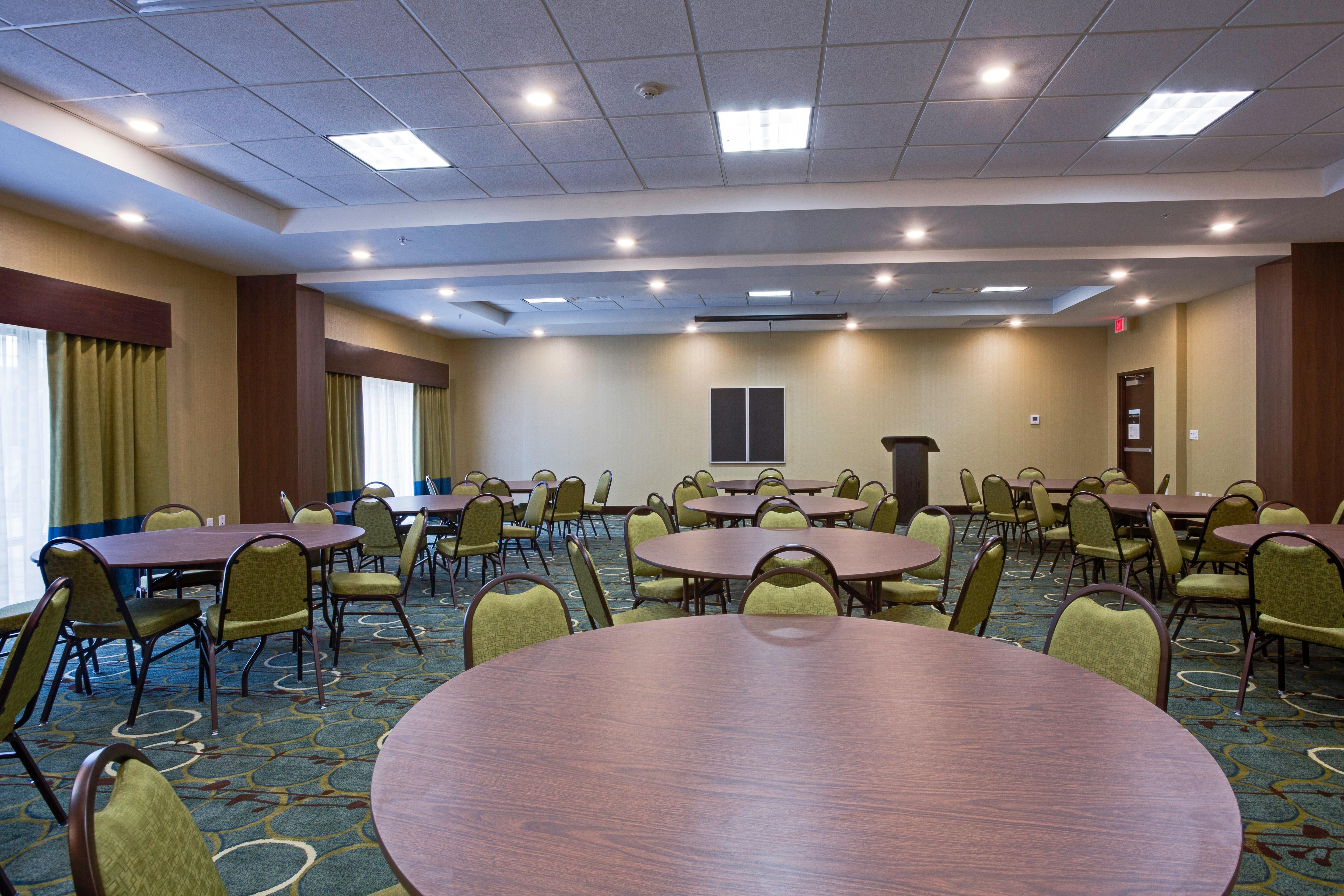 Holiday Inn Express Hotel & Suites Orlando East-Ucf Area By Ihg Alafaya Eksteriør billede