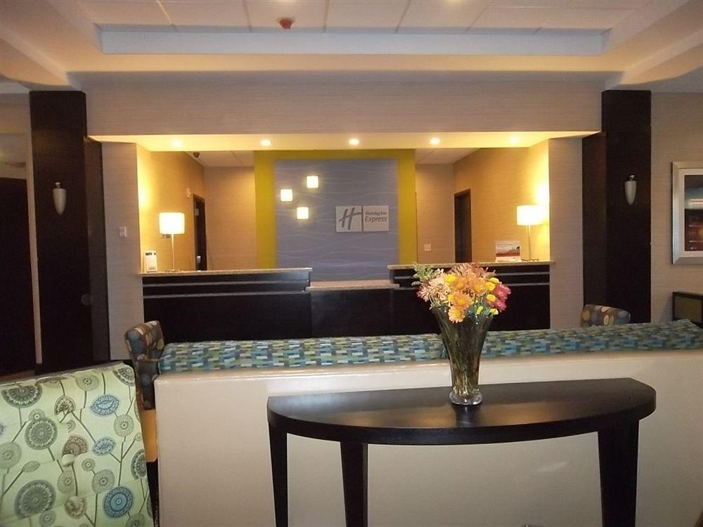 Holiday Inn Express Hotel & Suites Orlando East-Ucf Area By Ihg Alafaya Eksteriør billede